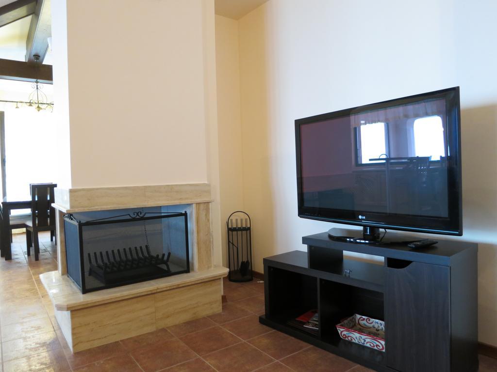 Private Villa 102 With Heated Pool In Blacksearama Balchik Eksteriør billede
